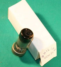 Valvola UCH21 per radio