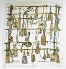 Carré en soie HERMES Vintage