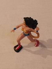 Wonder woman statuina action - wonder,