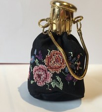 COIN HOLDER - HALF STITCH