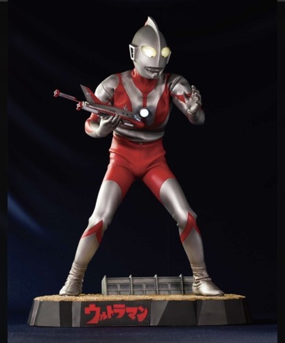 Statua giocattolo dipinta - , 15"