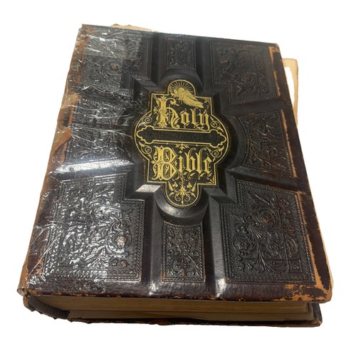 Antique family bible 1881 - antique,