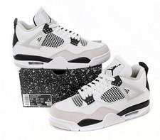 Jordan 4 "Military Black"