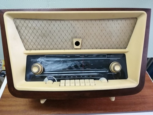 Antica radio polacca graetz - antica,