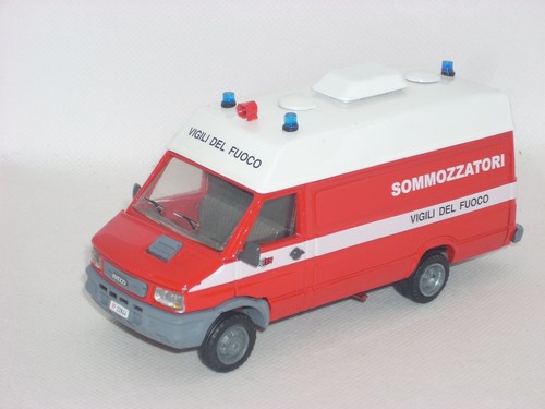Vigili del fuoco pompiers fire - del,