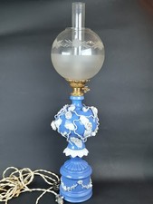 ANTICA LAMPADA IN PORCELLANA