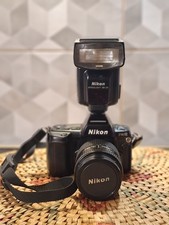 Nikon F90 + 28-105mm AF Nikkor