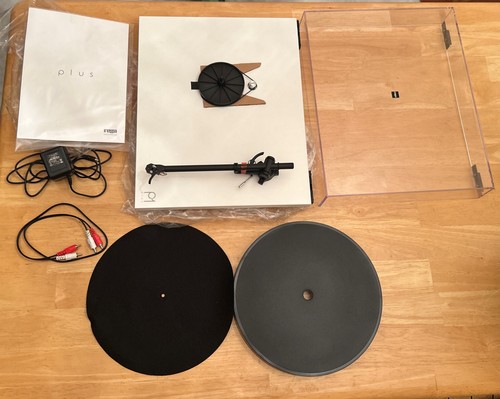 Rega planar plus turntable - rega,