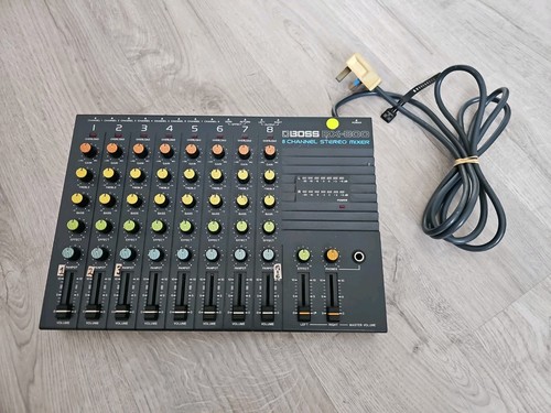 Boss 800 mixer stereo - boss,