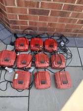 HILTI C4/36-350 36V, 14.4V 22V, 36V 9.0AMP Li-ION CPC CARICATORE RAFFREDDATO AD ARIA 36 volt