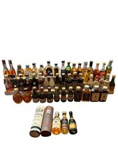 Collezione Di 54 Bottigliette mignon di liquore Anni ‘70 ‘80 ‘90