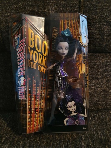 Mattel bambola elle - elle, boo