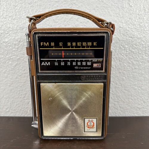Radio a transistor - ge, am/fm