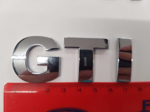 Scritta gti con biadesivo - con,