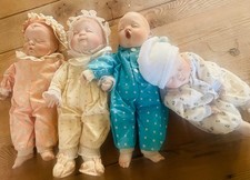 Lotto 4 bambole porcellana