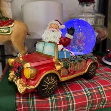 Carillon "Globo con Neve" Babbo Natale in Auto con Musica e Luci - Henriette