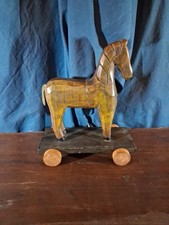 Antico Giocattolo In Legno