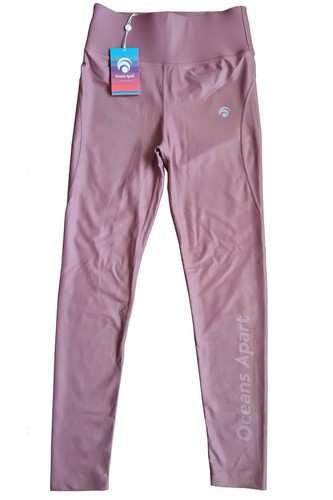 Pantalone oceans apart - pantalone,