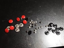 20 BOTTONI A PRESSIONE 10 ROSSI E 10 NERI