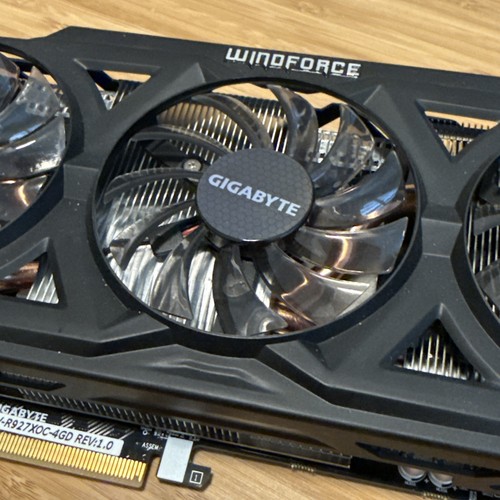 Gigabyte windforce 270x 4gb - gigabyte,