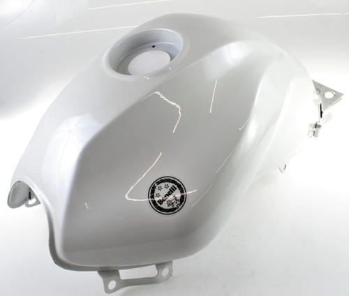 Serbatoio carburante bianco