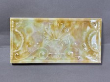 Antica piastrella per camino