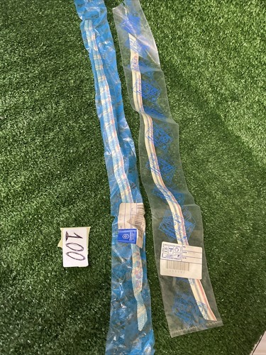 Coppia striscie adesive sx - striscie, dx