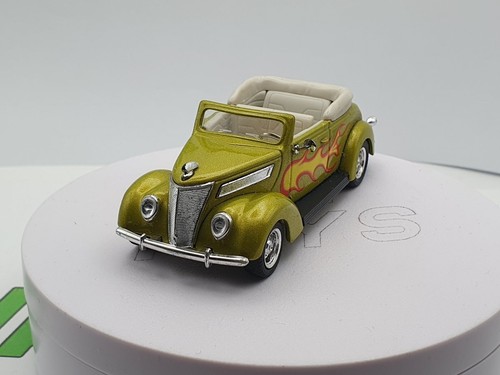 Ford cabrio 1937 - hot, road