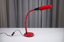 Lampada da tavolo rossa pieghevole Z1, Veneta Lumi vintage anni '80. 