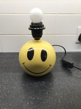 lampada smiley face