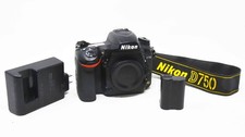 Nikon D750 corpo digitale