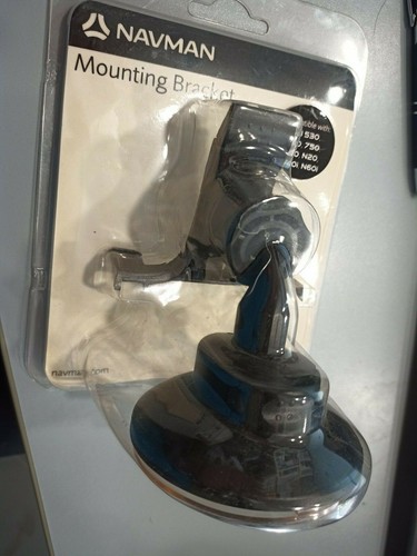 Navman mounting bracket - bracket, per