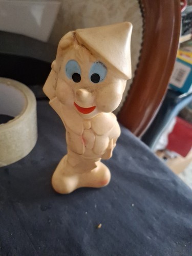 Ledra pinocchio con saluto - pinocchio,
