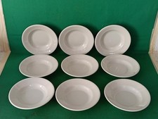 SET 9 PIATTI FONDI NUOVI MAI USATI IN PORCELLANA DURISSIMA RICHARD GINORI. CT43
