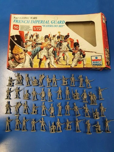 Toy soldiers esci window - soldiers,