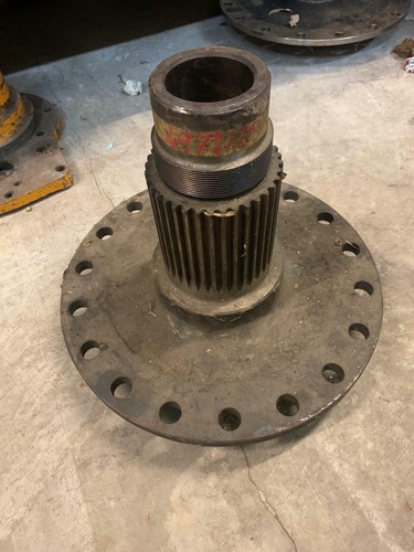 Mozzo 4972125 x fiat - 4972125,
