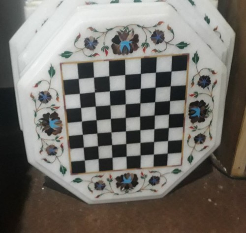 Gioco per bambini marmo bianco