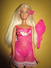 B314)ANTICA BIONDA VINTAGE BARBIE MATTEL TRE PEZZI BIANCHERIA INTIMA ROSA + SCARPE ALTE