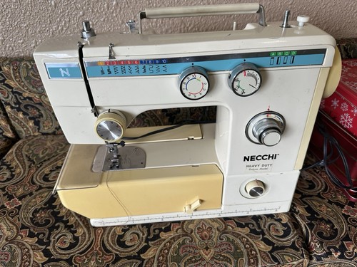 Necchi heavy duty deluxe - heavy,