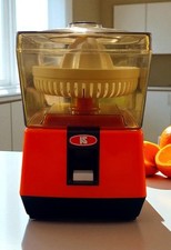 Spremiagrumi space age Vintage Design 1970  Plastica A Batterie Pari Al Nuovo