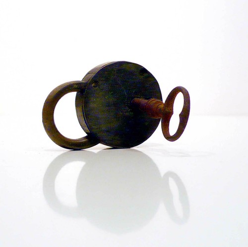 Lucchetto ottone con chiave - in,