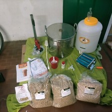 Kit completo per birra fatta in casa: Accessori, Pentola Inox e Malti inclusi