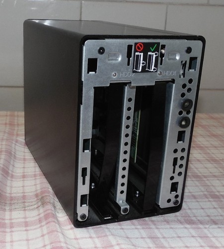 Iomega storcenter ix2 - , nas