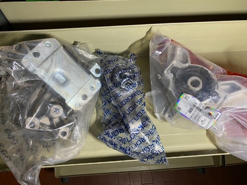 Kit supporti motore - kit,