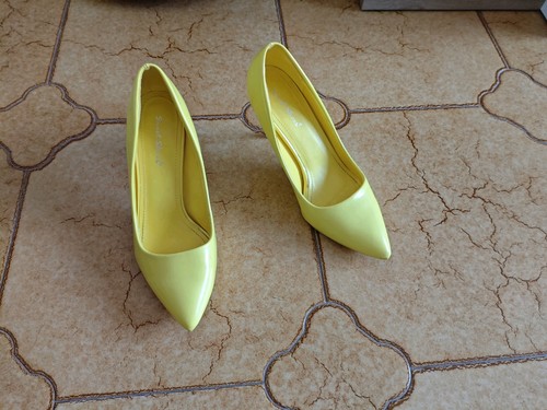 Scarpe gialle fluo sweet - scarpe,