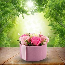 Bouquet di fiori di sapone profumato rosa fatto a mano con ingredienti vegetali