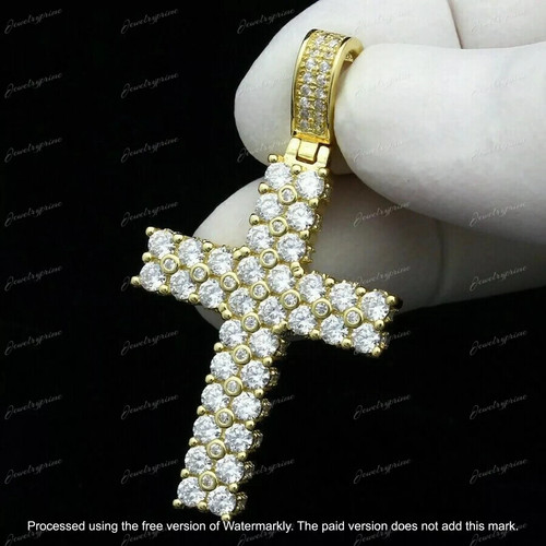 Ciondolo croce diamante creato