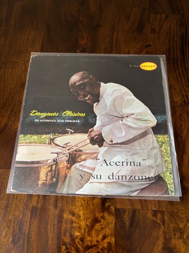 Acerina danzonera - acerina, y