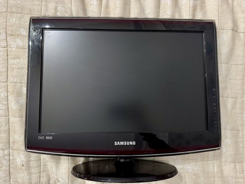 Monitor samsung - e,