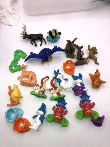 Kinder surprise toys piece - 15+,